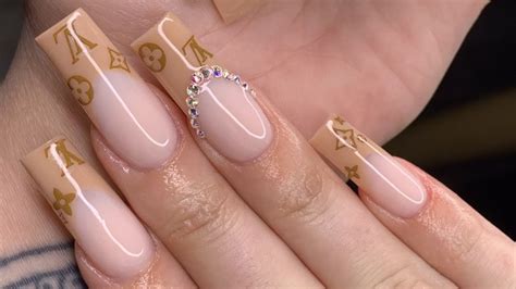 louis vuitton nail tips